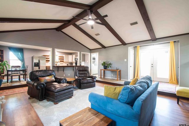 14230 Ridgewood St, Tyler, TX 75709
