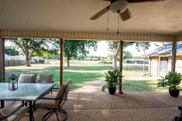 14230 Ridgewood St, Tyler, TX 75709