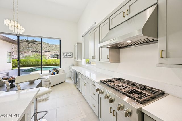 14554 N VALENCIA Drive, Fountain Hills, AZ 85268