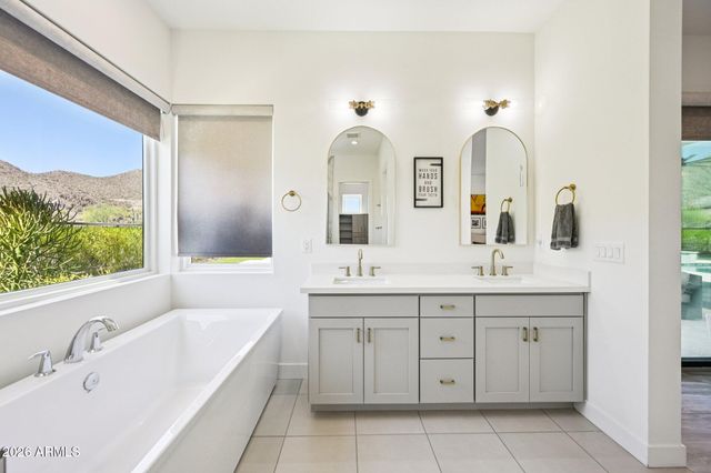 14554 N VALENCIA Drive, Fountain Hills, AZ 85268