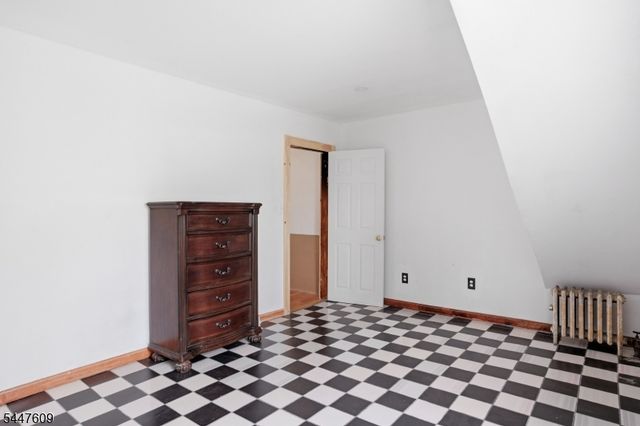 495 Totowa Ave, Paterson City, NJ 07522