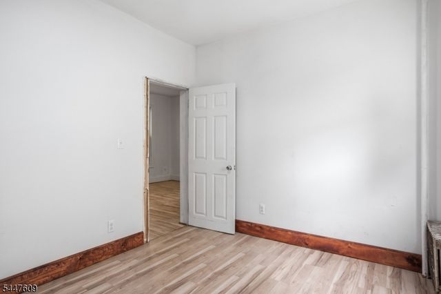 495 Totowa Ave, Paterson City, NJ 07522
