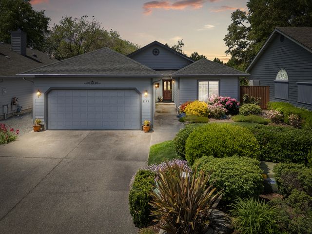 1168 Osprey Drive, Grants Pass, OR 97526