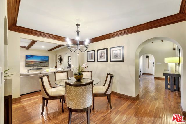 3425 Oak Glen Drive, Los Angeles, CA 90068