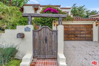 3425 Oak Glen Drive, Los Angeles, CA 90068