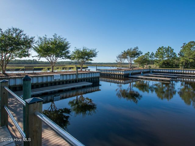 500 Riverwood Drive SE, Bolivia, NC 28422