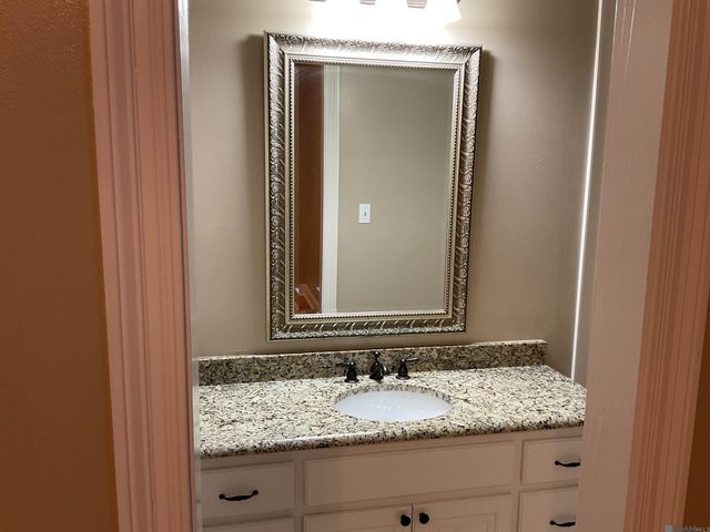 21253 Waterfront East Dr, Maurepas, LA 70449