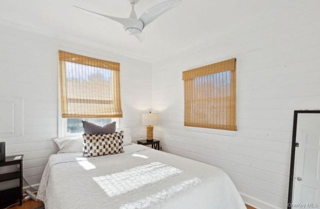 127 Inlet Road W, Hampton Bays, NY 11946