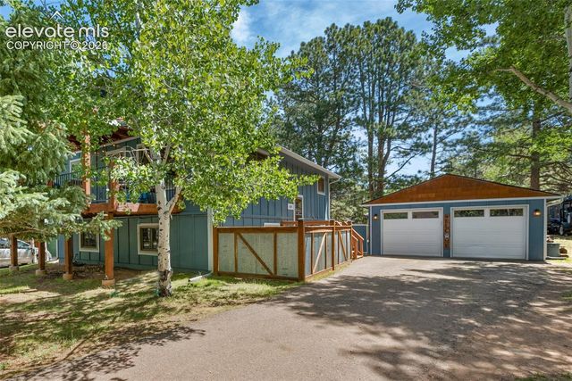835 E Northwoods Drive, Woodland Park, CO 80863