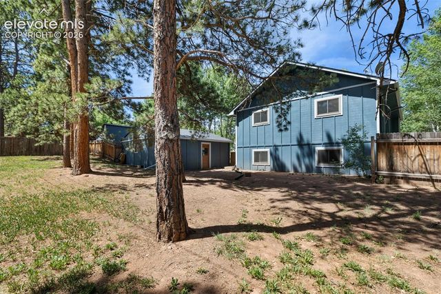 835 E Northwoods Drive, Woodland Park, CO 80863