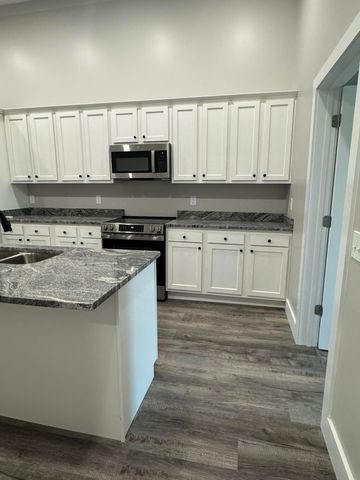 2991 E Hwy 619, Russell Springs, KY 42642