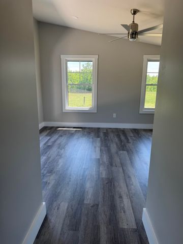 2991 E Hwy 619, Russell Springs, KY 42642