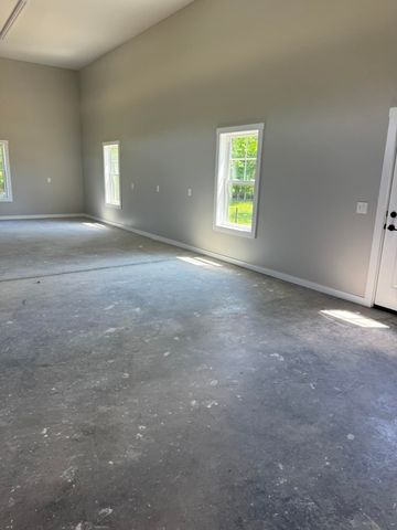 2991 E Hwy 619, Russell Springs, KY 42642