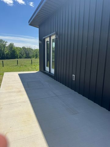 2991 E Hwy 619, Russell Springs, KY 42642