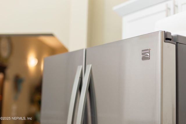 289 MAXWELL Drive, Welaka, FL 32193