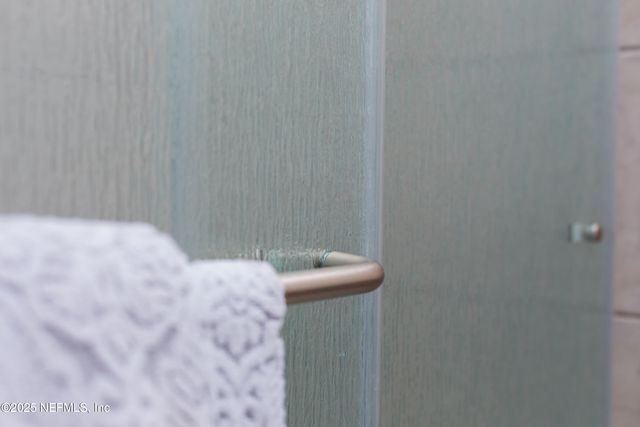 289 MAXWELL Drive, Welaka, FL 32193