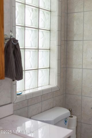 289 MAXWELL Drive, Welaka, FL 32193