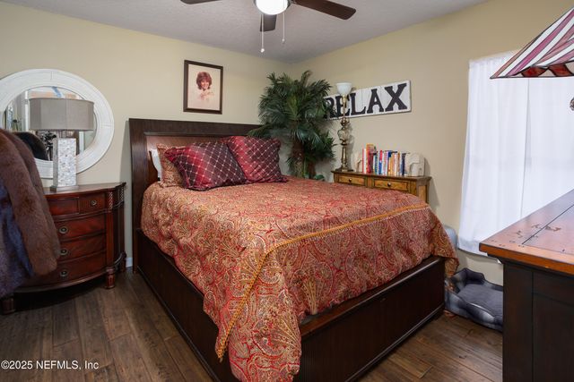 289 MAXWELL Drive, Welaka, FL 32193