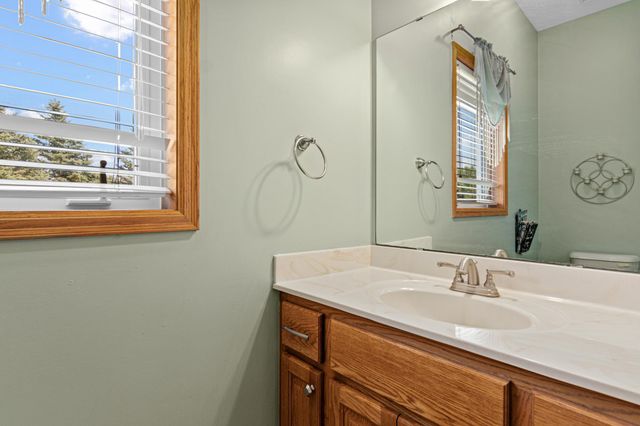 20710 Helena Lane, Lakeville, MN 55044