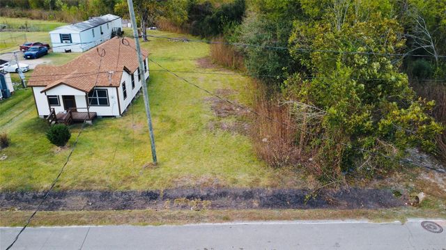 2323 Jones Road, Baytown, TX 77521