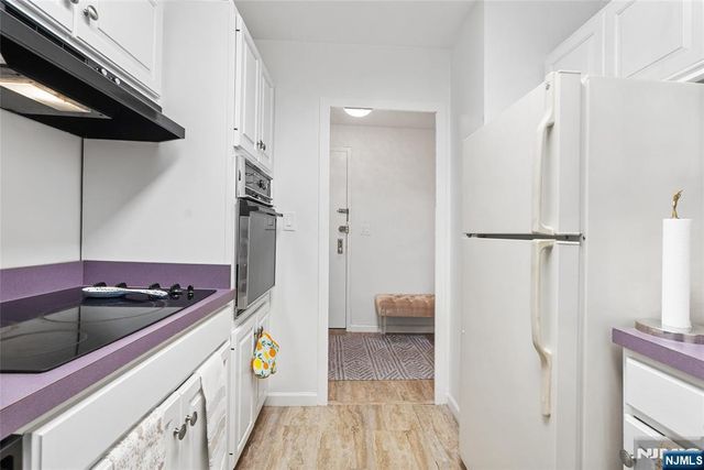 301 Beech Street 2B, Hackensack, NJ 07601