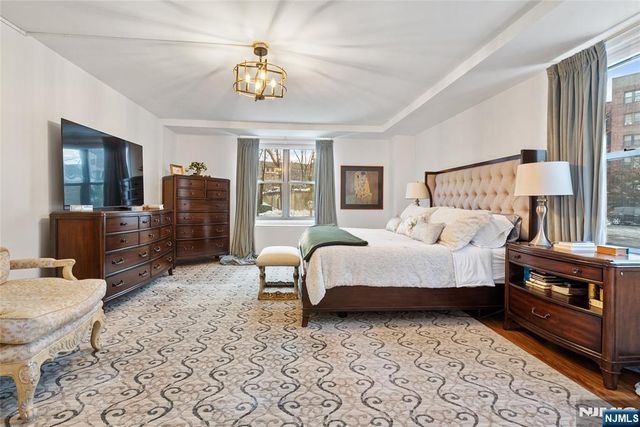 301 Beech Street 2B, Hackensack, NJ 07601