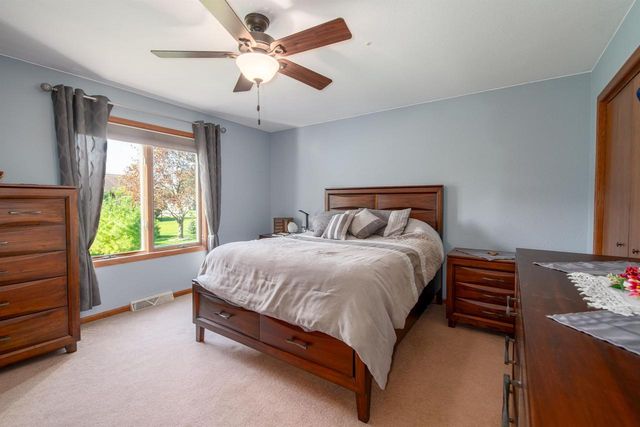 3453 CHARLIE ANNA DRIVE, Oshkosh, WI 54904