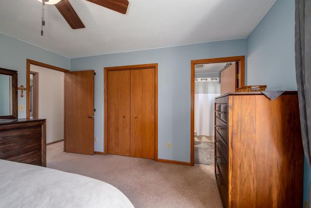 3453 CHARLIE ANNA DRIVE, Oshkosh, WI 54904