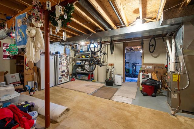 3453 CHARLIE ANNA DRIVE, Oshkosh, WI 54904