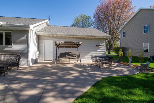 3453 CHARLIE ANNA DRIVE, Oshkosh, WI 54904