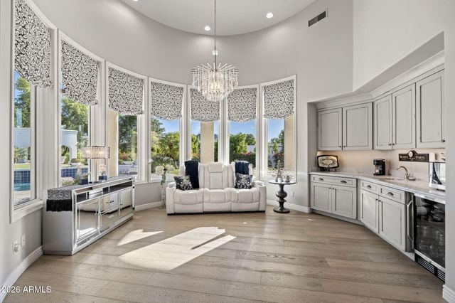 5427 E BERNEIL Drive, Paradise Valley, AZ 85253
