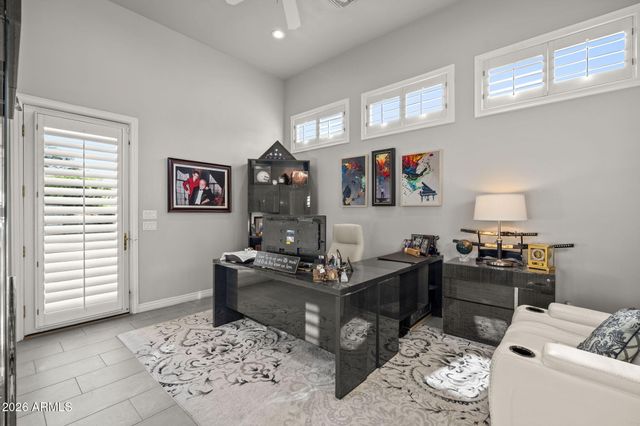 5427 E BERNEIL Drive, Paradise Valley, AZ 85253