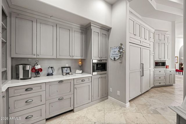 5427 E BERNEIL Drive, Paradise Valley, AZ 85253