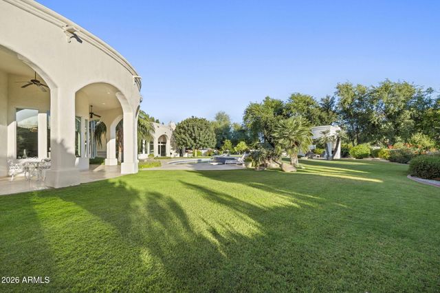 5427 E BERNEIL Drive, Paradise Valley, AZ 85253