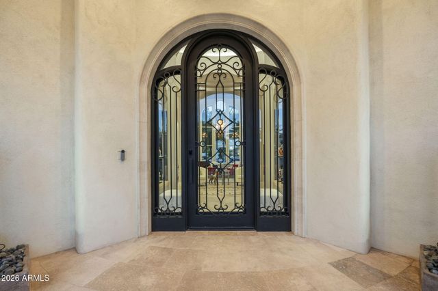 5427 E BERNEIL Drive, Paradise Valley, AZ 85253