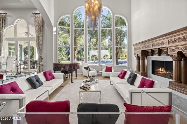 5427 E BERNEIL Drive, Paradise Valley, AZ 85253