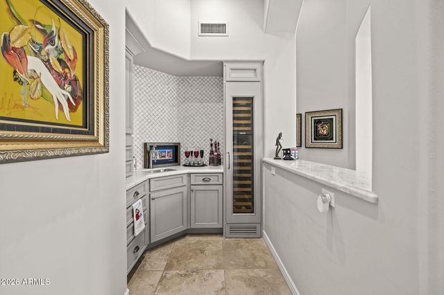 5427 E BERNEIL Drive, Paradise Valley, AZ 85253