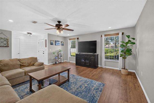 2145 SE 38TH STREET, Ocala, FL 34480