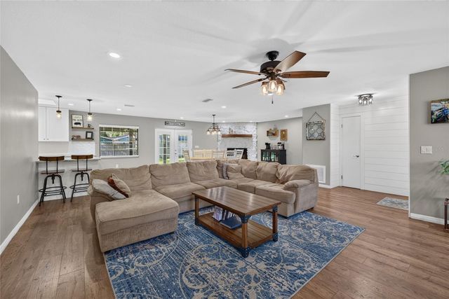 2145 SE 38TH STREET, Ocala, FL 34480