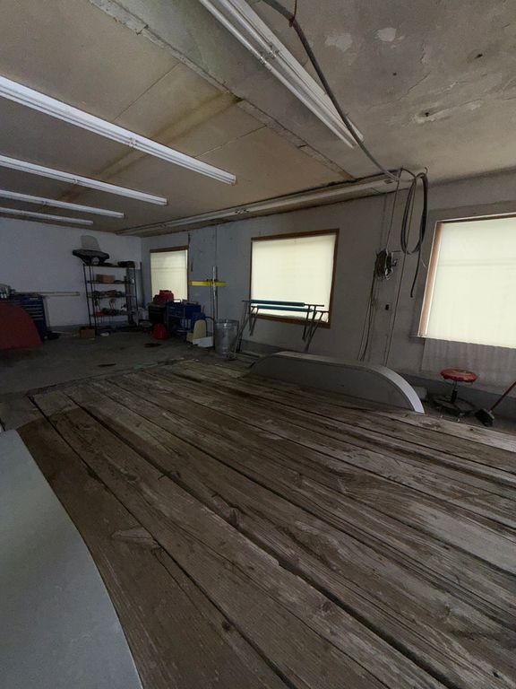 Image 6 of property listing at 225 S Marshall Street, Salem, IL 62881