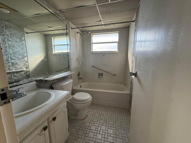 137 Monaco C, Delray Beach, FL 33446