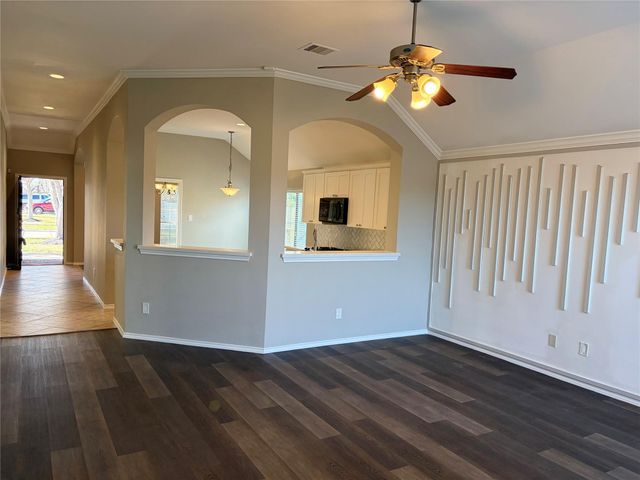 4523 Blakes Ridge Street, Fresno, TX 77545