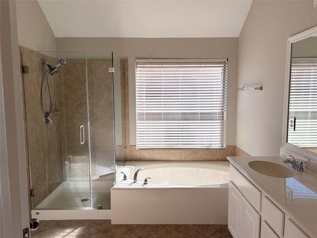 4523 Blakes Ridge Street, Fresno, TX 77545