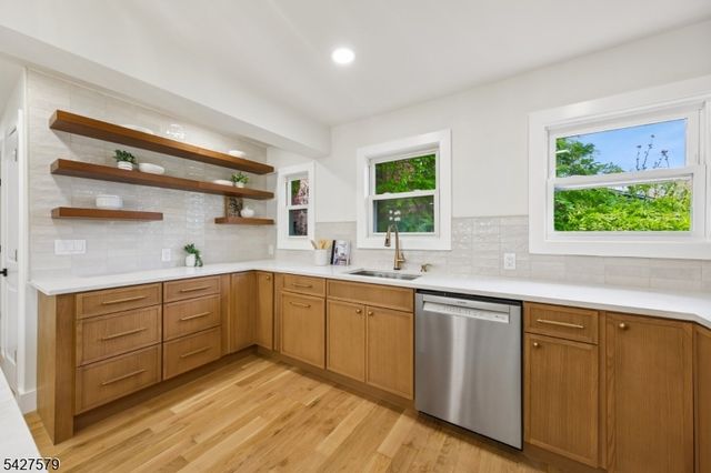 216 Gregory Ave, West Orange Twp., NJ 07052