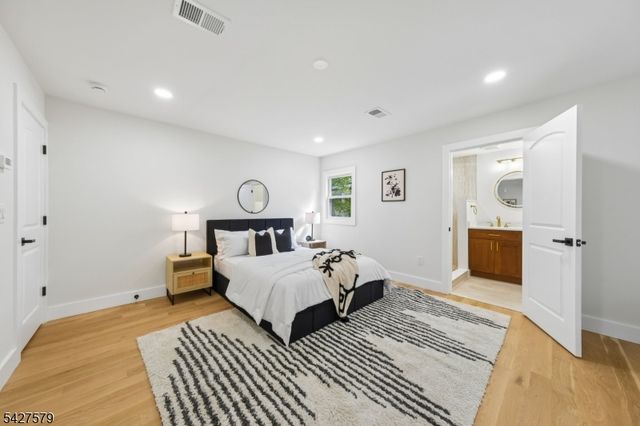 216 Gregory Ave, West Orange Twp., NJ 07052