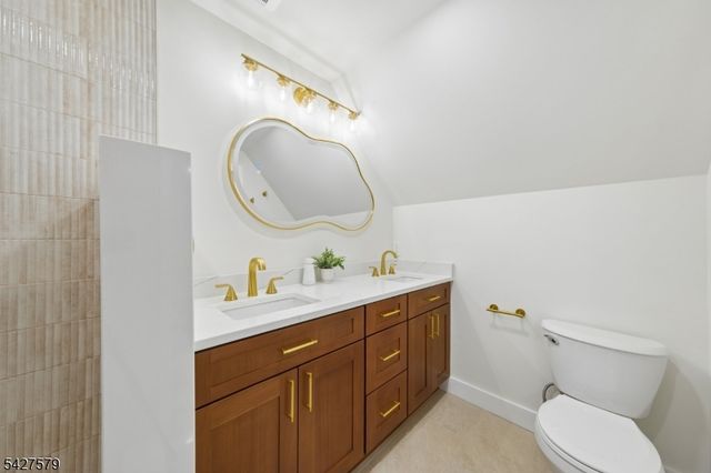 216 Gregory Ave, West Orange Twp., NJ 07052