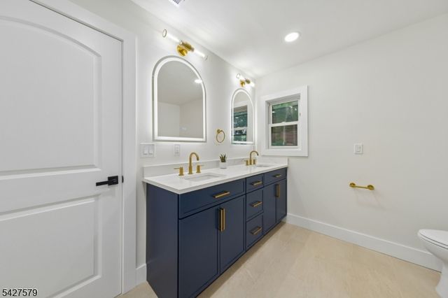 216 Gregory Ave, West Orange Twp., NJ 07052
