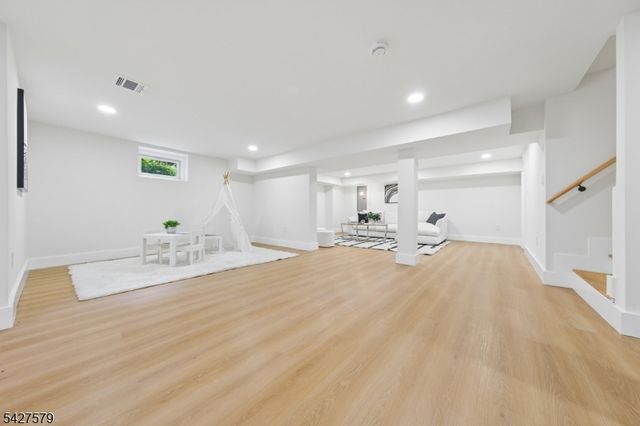 216 Gregory Ave, West Orange Twp., NJ 07052