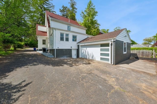 216 Gregory Ave, West Orange Twp., NJ 07052
