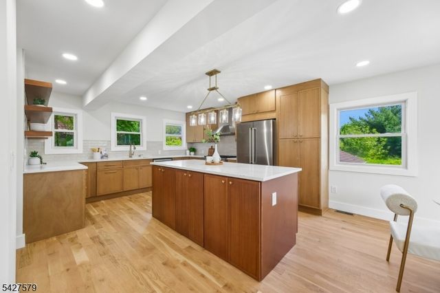 216 Gregory Ave, West Orange Twp., NJ 07052